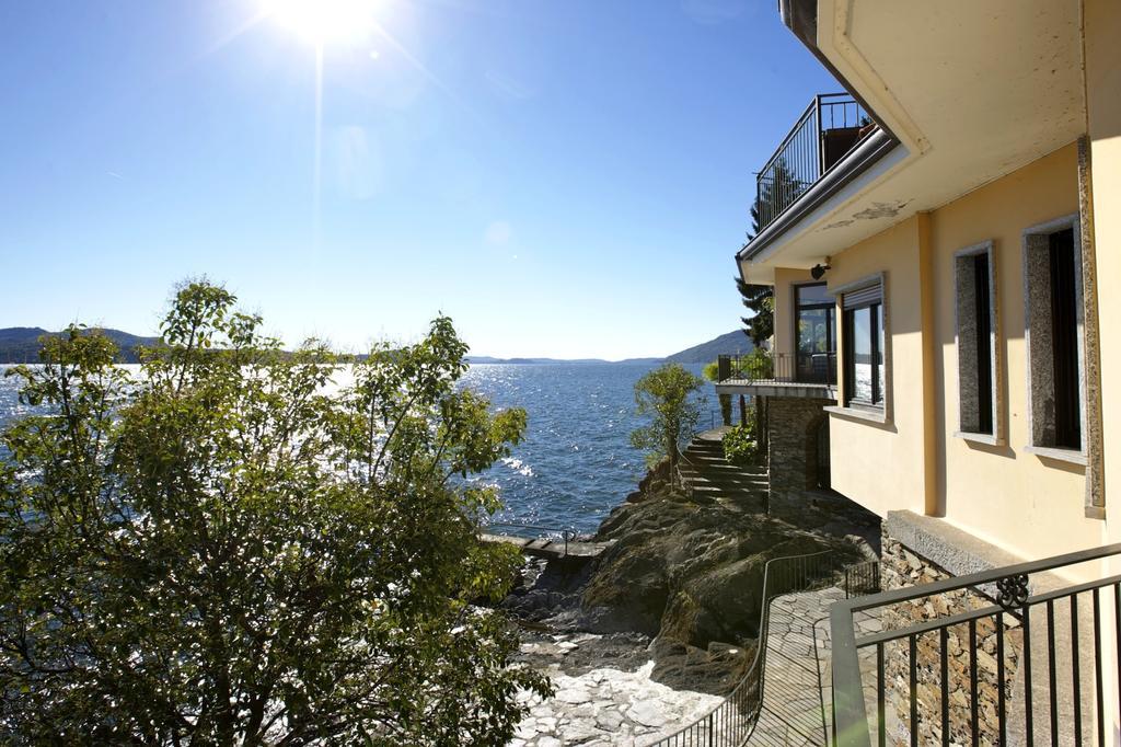 Villa Camelia Вербания Екстериор снимка